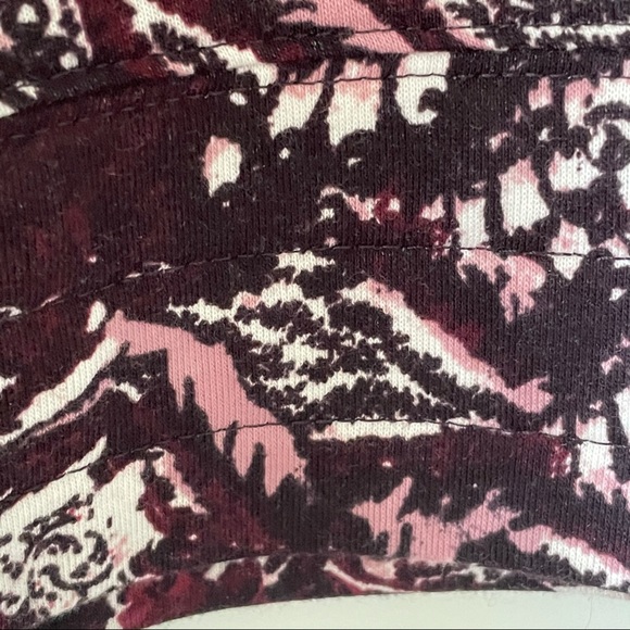 Joie Caleigh Paisley Floral Purple Cropped Sweatshirt Size Large - Picture 9 of 13
